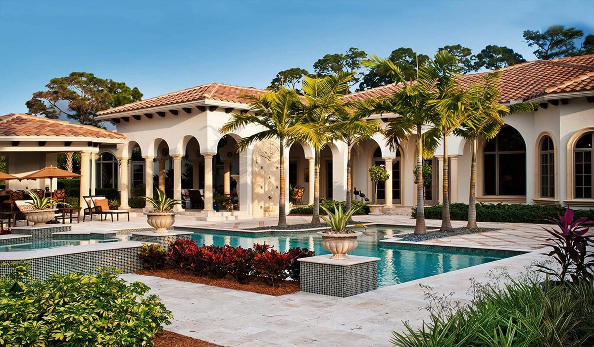 Luxury Home Style Brings Comfort to Your Lifestyle